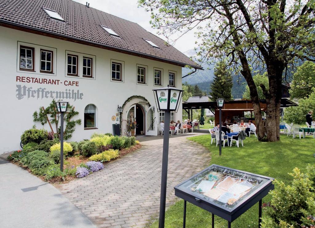 Landgasthof Pfeffermuehle Kotschach-Mauthen Екстериор снимка