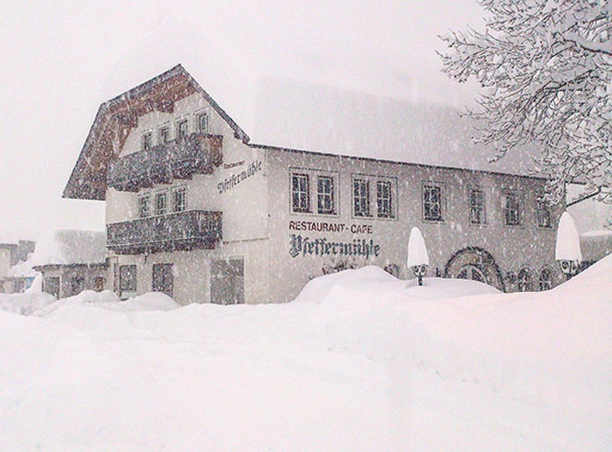Landgasthof Pfeffermuehle Kotschach-Mauthen Екстериор снимка